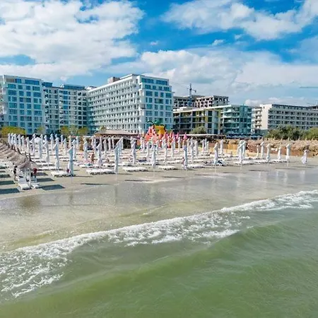 Divin Infinity Lägenhet Năvodari