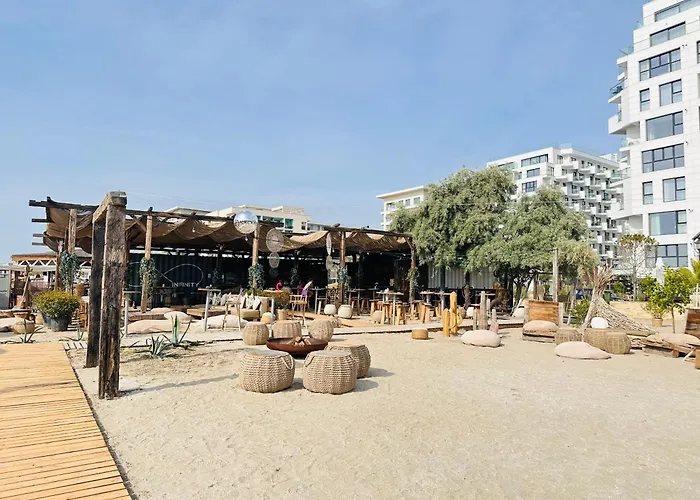 Divin Infinity شقة Năvodari