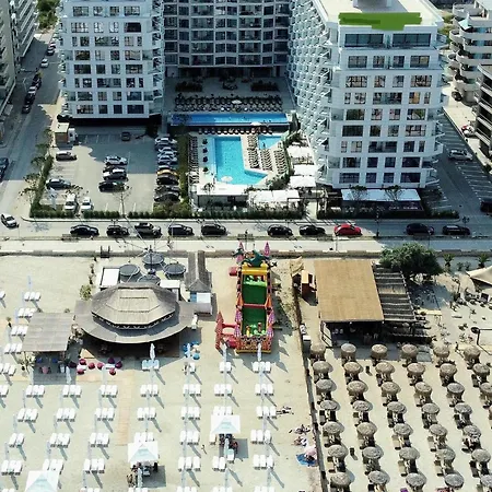 公寓 Divin Infinity