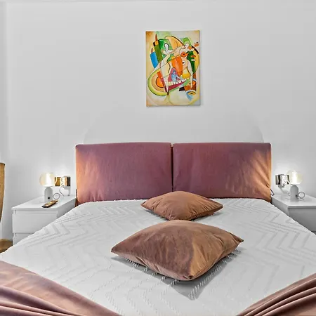 Divin Infinity 那沃达利